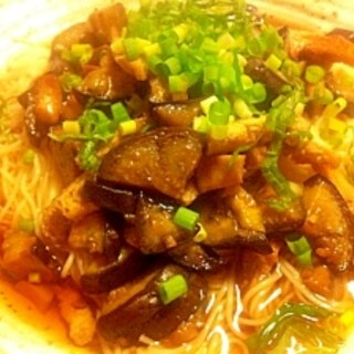 茄子とエリンギをのっけて美味しい素麺